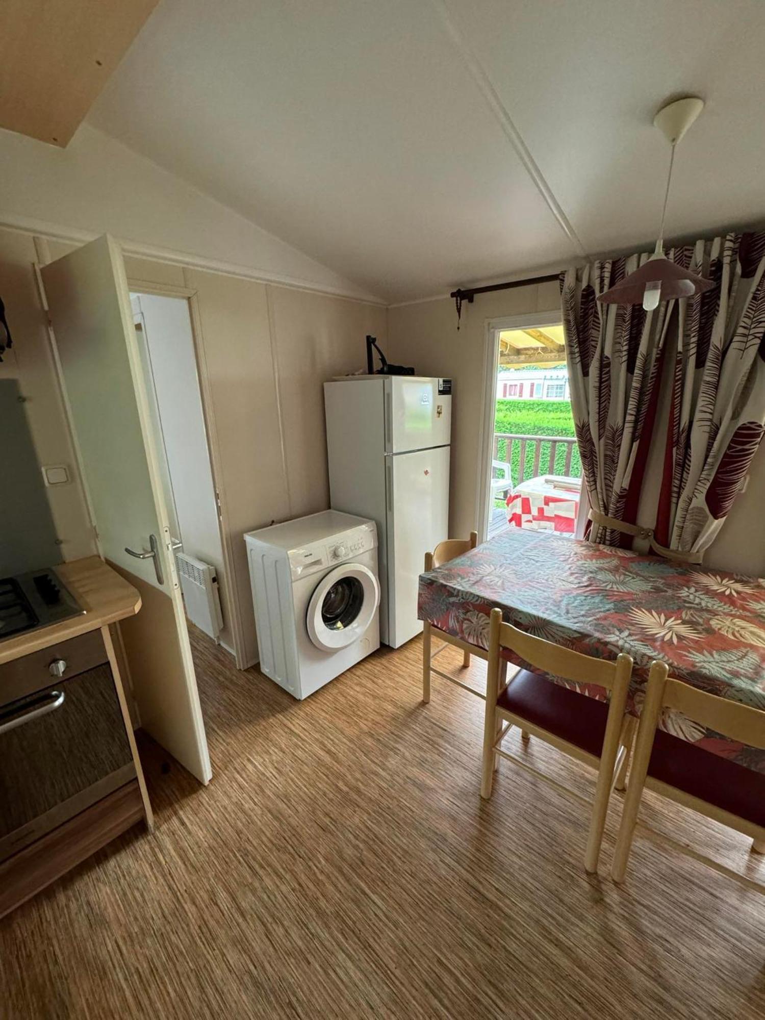 Davorel Mobil Home Les Mathes Exteriör bild